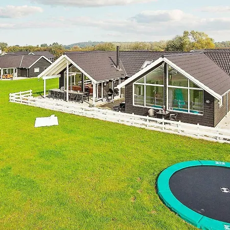 בית נופש Luxury Retreat By Skastrup בוגנזה