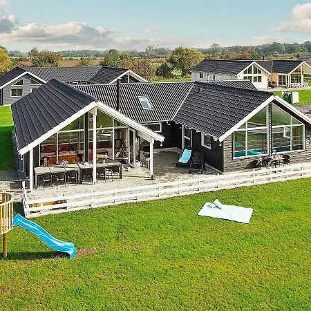 בית נופש Luxury Retreat By Skastrup
